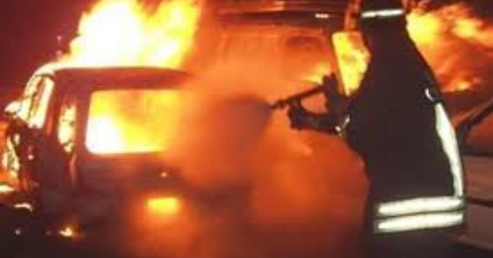 Monte Sant'Angelo: incendiate due auto di un operatore sanitario