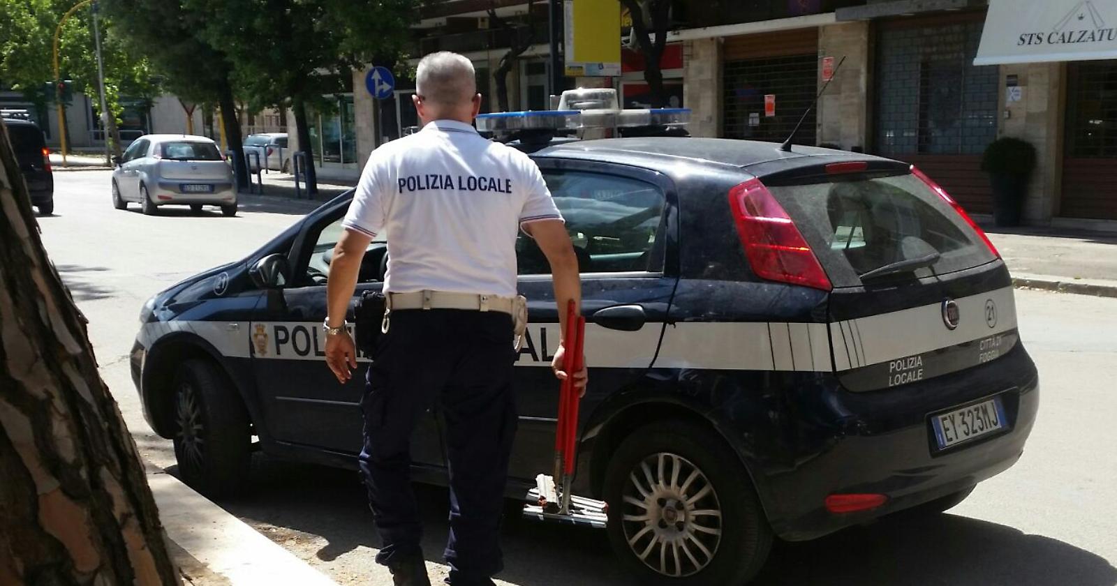La Polizia Locale dichiara guerra ai lavavetri 
