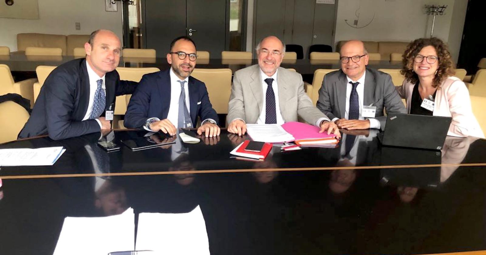 Gino Lisa, Piemontese va a prendersi il "via libera" di Bruxelles per la pista e la Protezione Civile