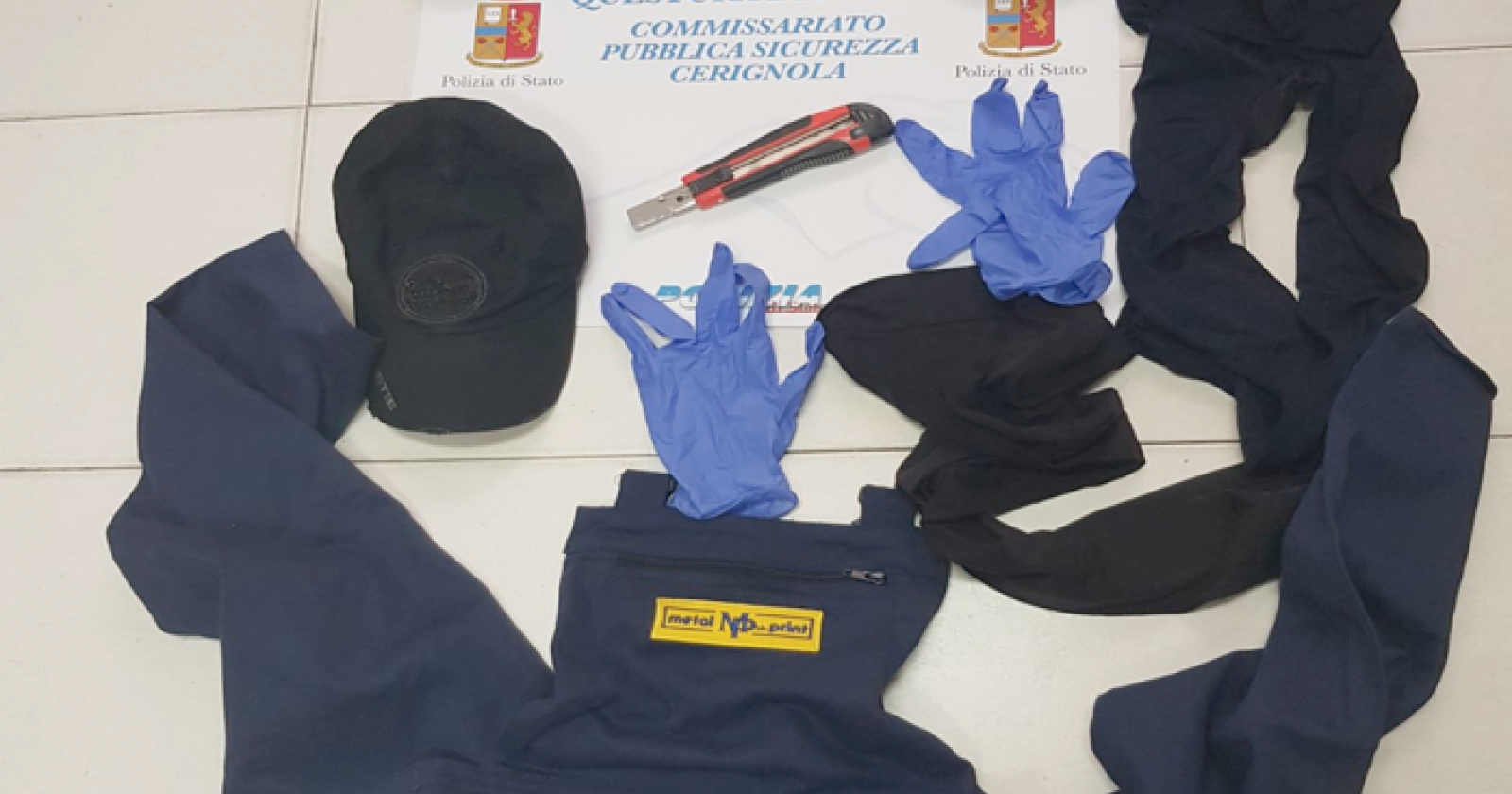 In auto incappucciati e pronti per compiere una rapina: due denunciati