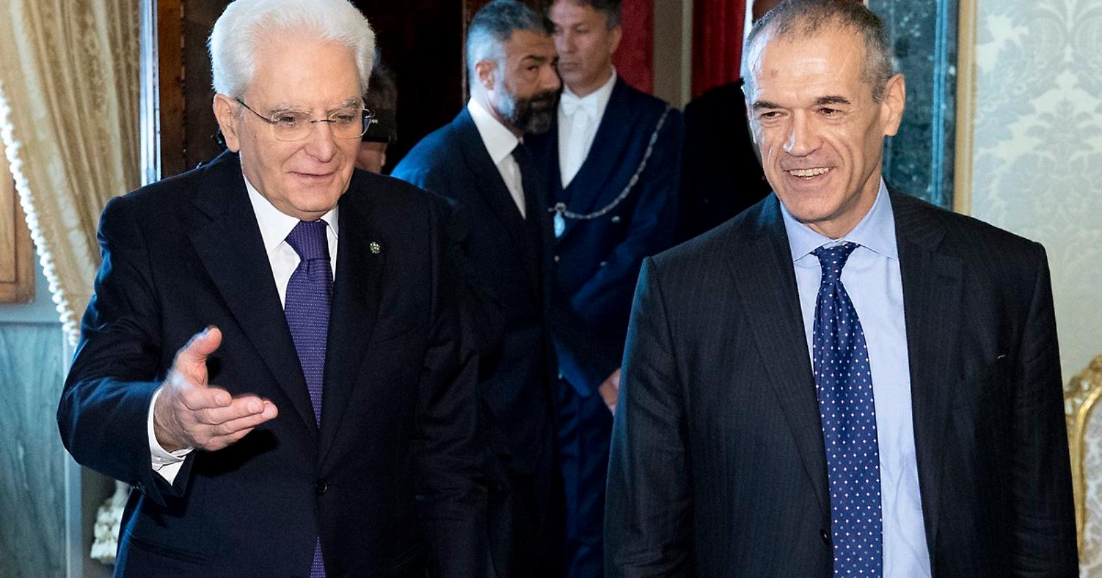 Mattarella dà incarico a Cottarelli di formare il governo che piace ai finanzieri