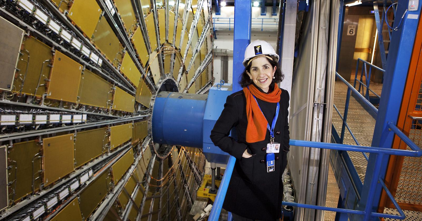 Cern, la conferenza a Potenza della dg Fabiola Giannotti è un successo