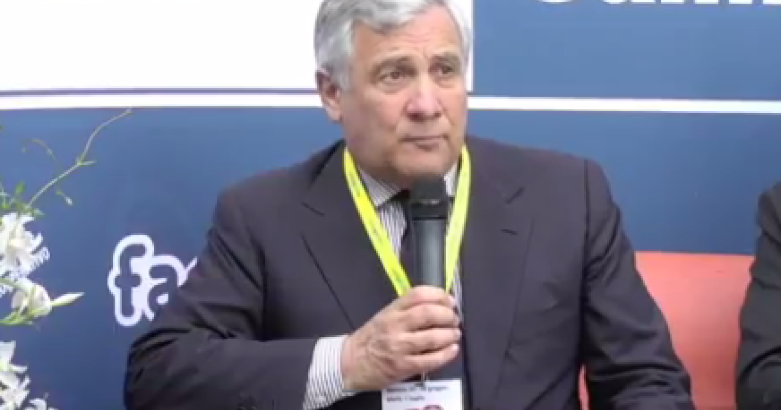 Tajani a Matera: «Il risultato dei ballottaggi è molto positivo per il centrodestra che, unito, vince»