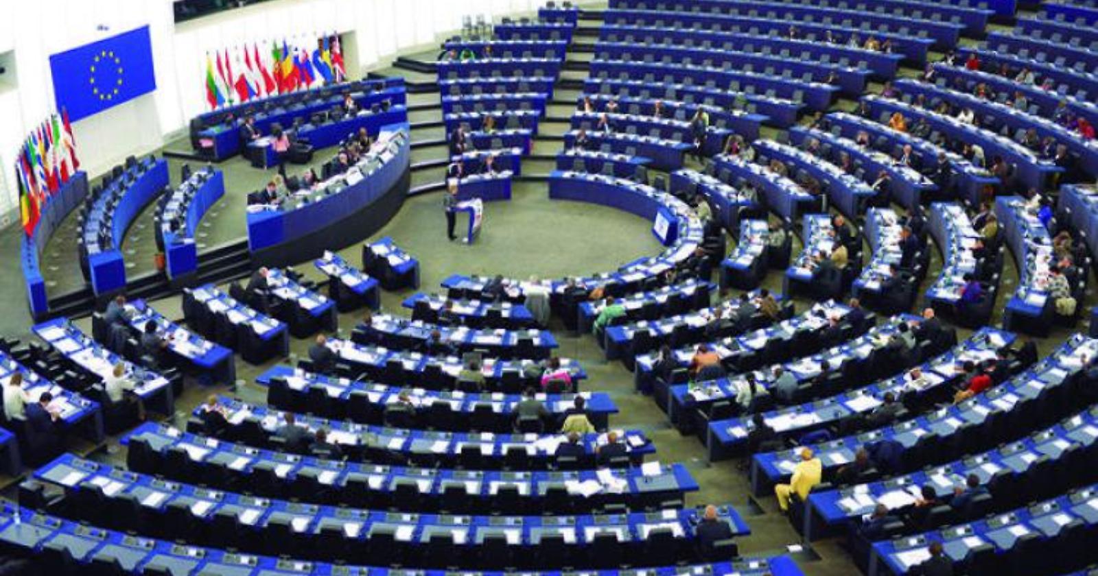 L’Europa della censura contro i migranti del web