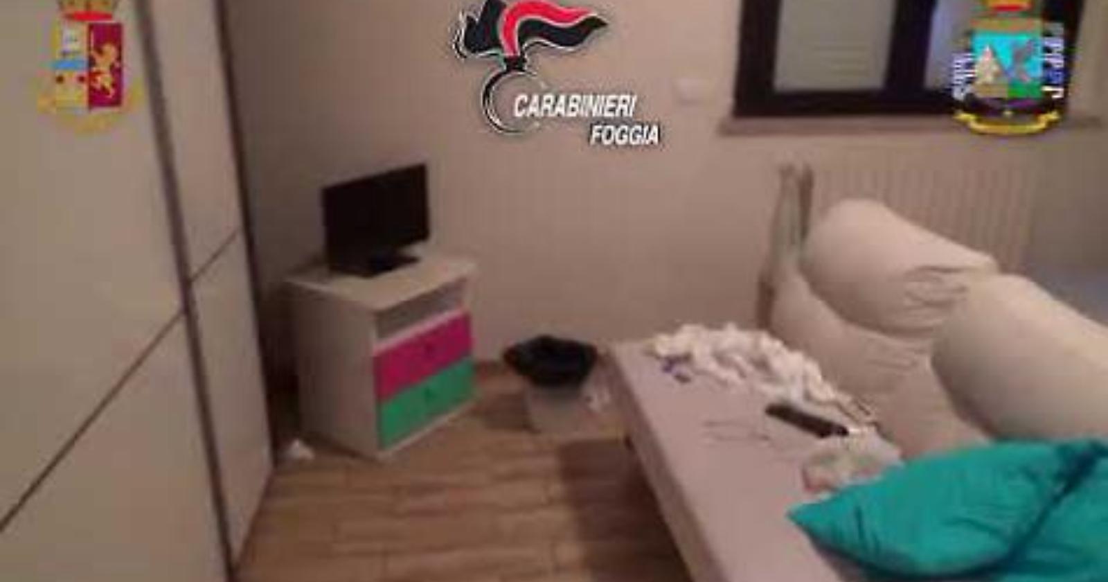 Affitto appartamenti a luci rosse, concessi gli arresti domiciliari a Sorrentino