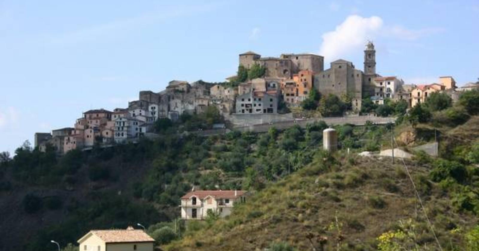 Savoia di Lucania, mercoledì la presentazione del libro "Profumo di Salvia"