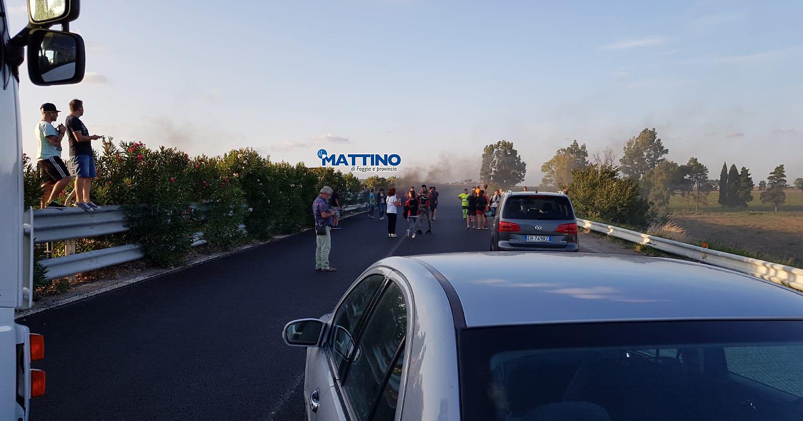 Assalto a un portavalori vicino Cerignola, autostrada bloccata
