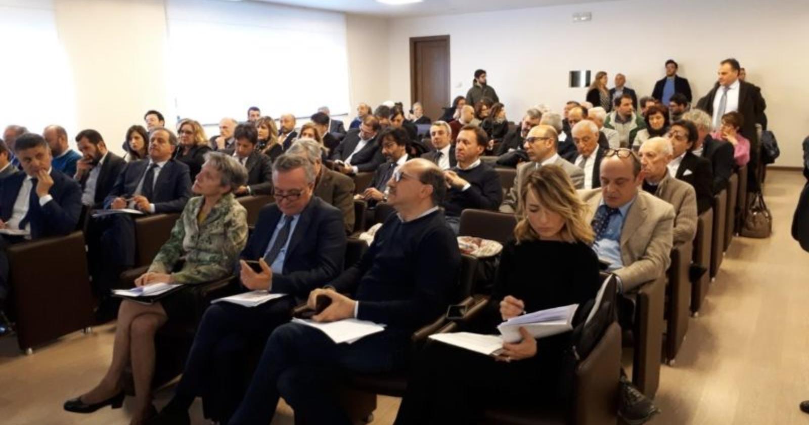Politiche di sviluppo, Confindustria e Pensiamo Basilicata:  «Atteggiamenti divisivi»