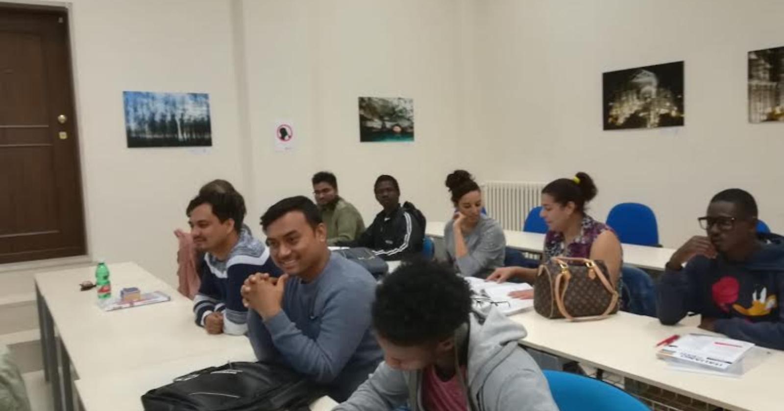 Da UniFg corsi gratuiti d'italiano (ma anche d'inglese) per immigrati