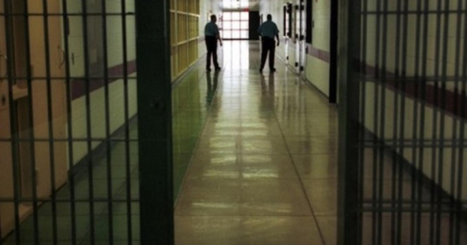 Carcere Lucera, detenuto si toglie la vita 