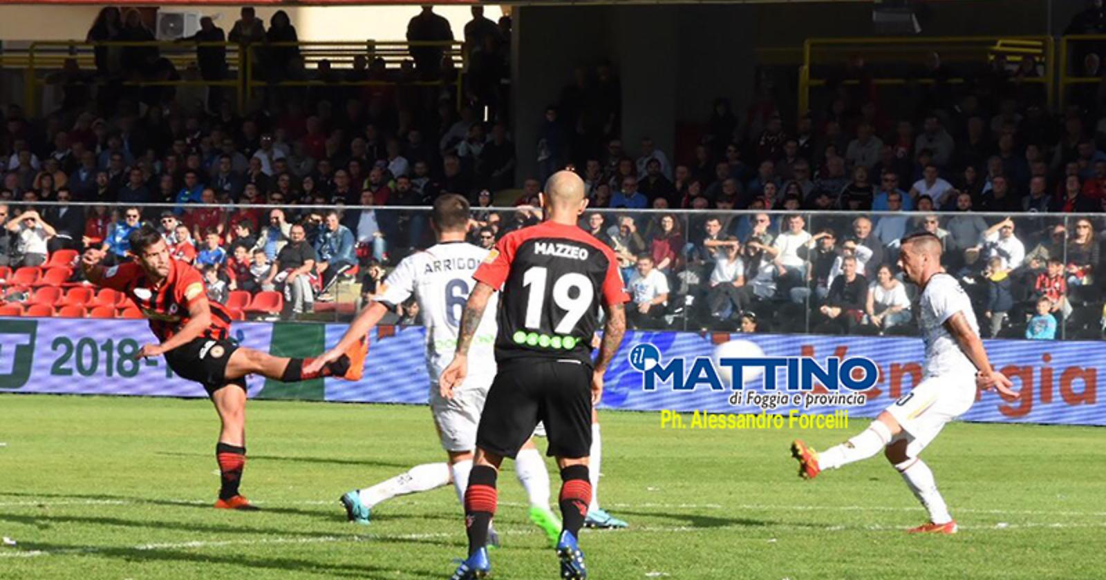 Foggia-Lecce, rossoneri straordinari: partono a razzo e finiscono a... pareggio