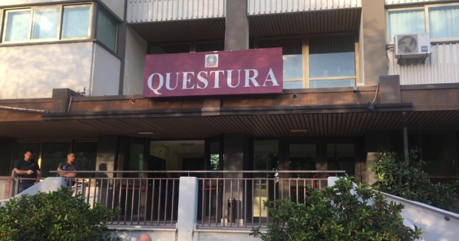 Foggia, due furti nella notte: colpiti supermercato e negozio di telefonia  