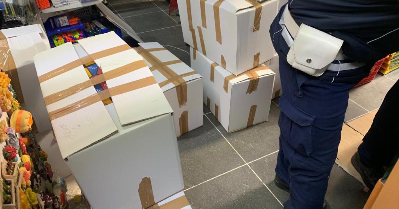 La Polizia Locale di Foggia sequestra 1368 prodotti pericolosi