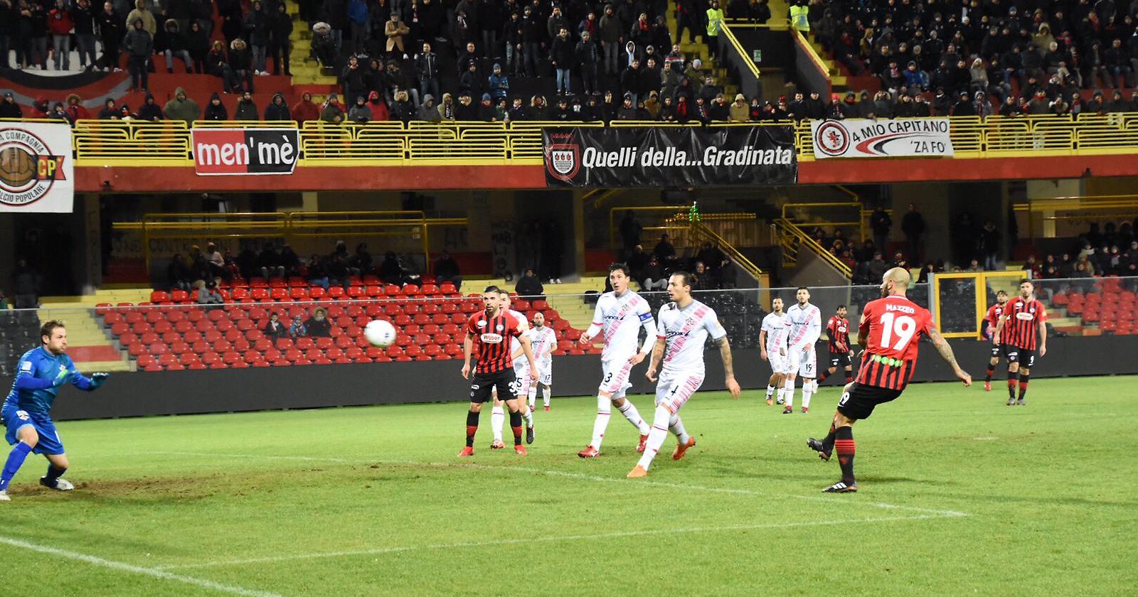 Foggia Cremonese, vincono i tifosi