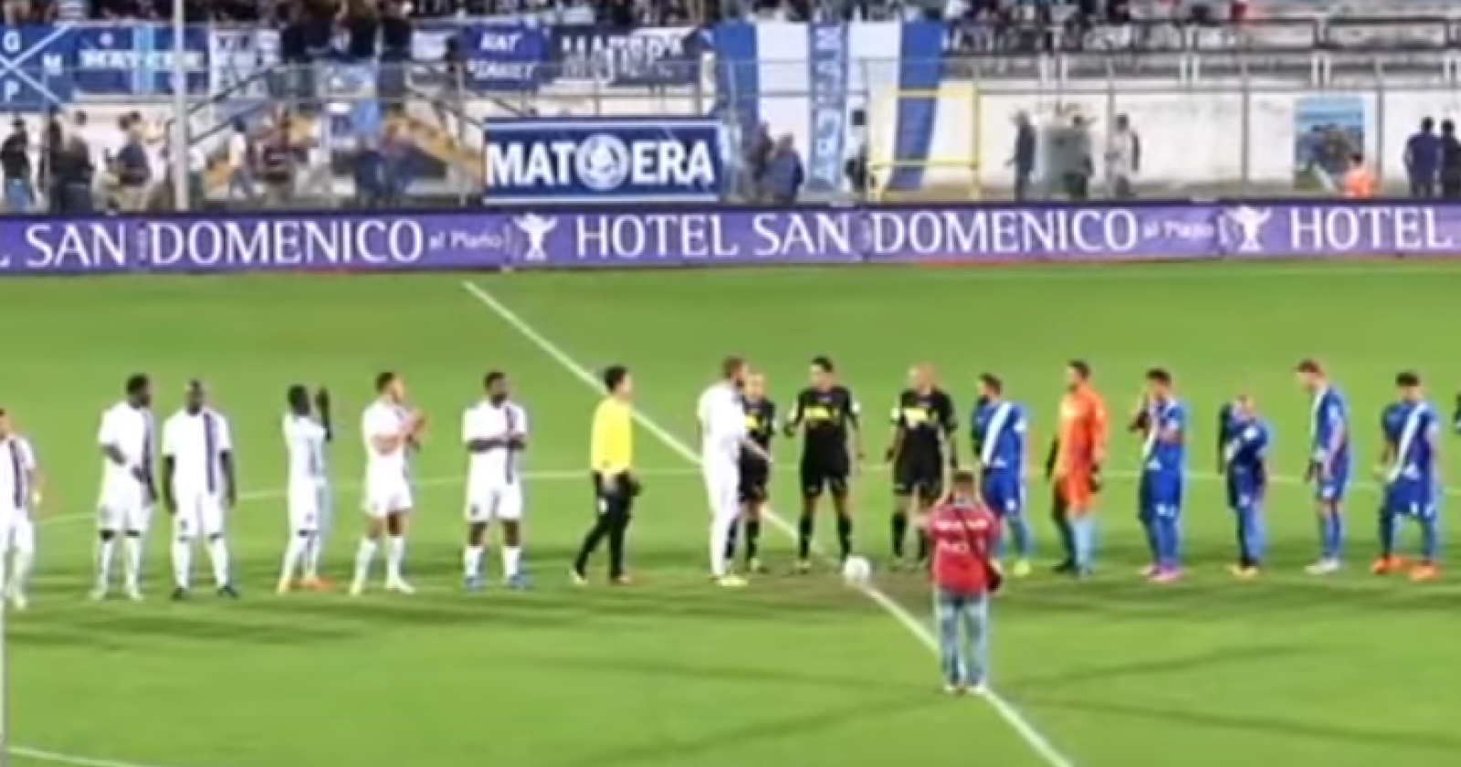 Natale povero per i calciatori del Matera: l'Associazione italiana calciatori ha proclamato uno sciopero 