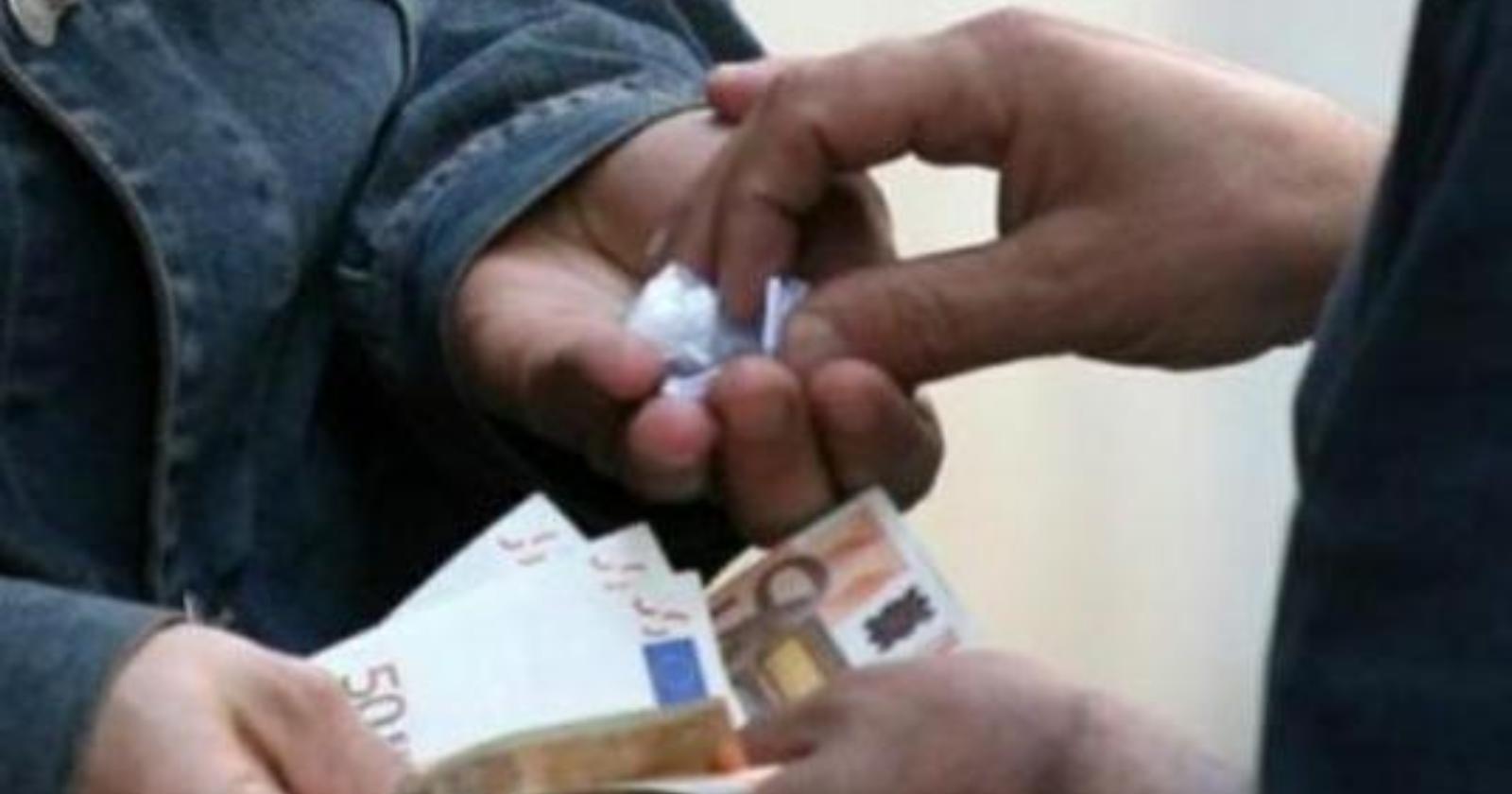 Potenza, spaccio di eroina nella Villa di Santa Maria: 2 arresti 