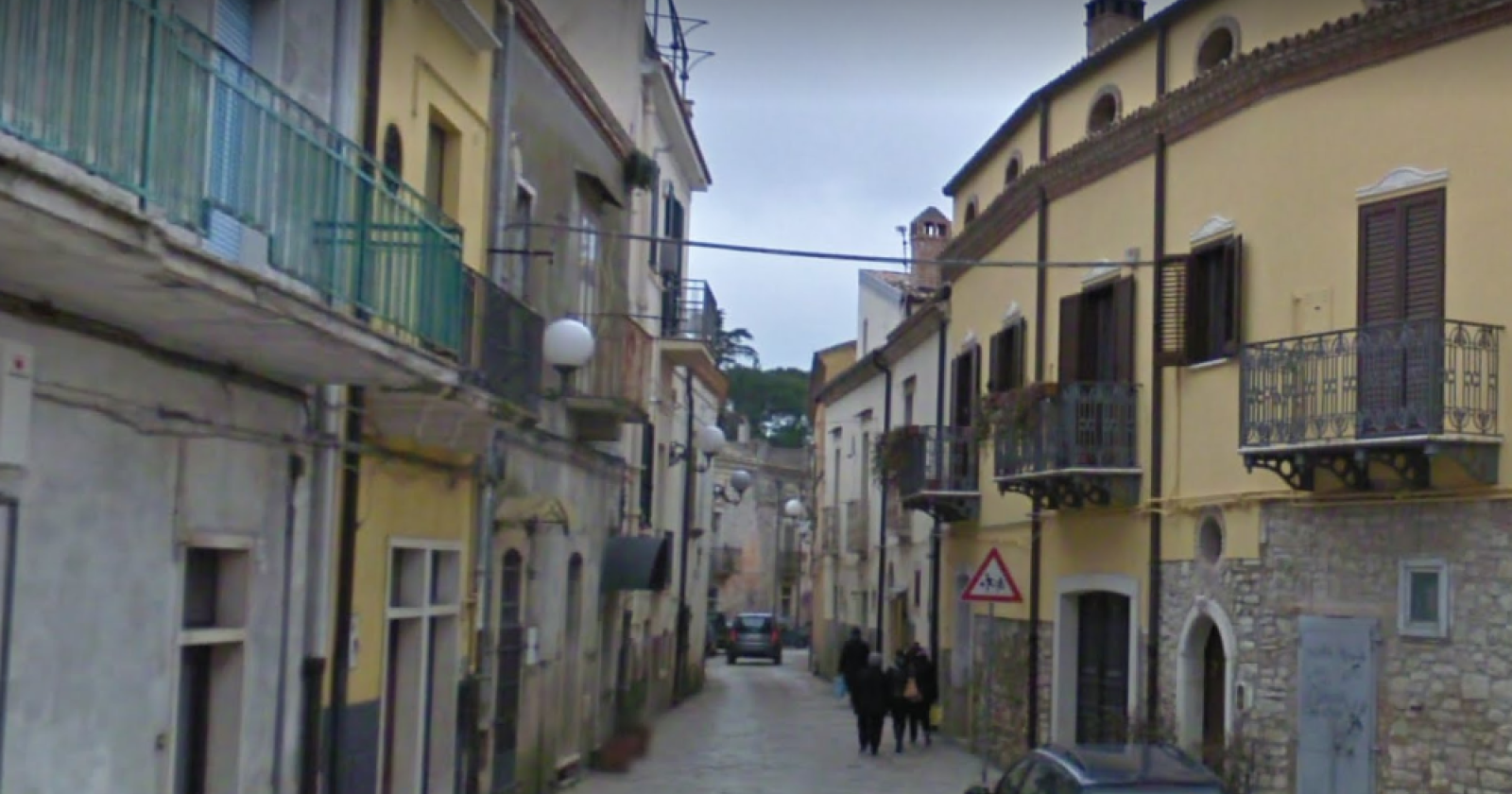 Venosa, chiude lo sportello d'Agenzia delle Entrate. Il sindaco nel mirino dei 5 Stelle