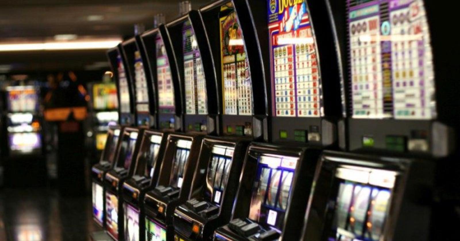 San Giovanni Rotondo: armati di martello e pistola scassinano sala Slot 