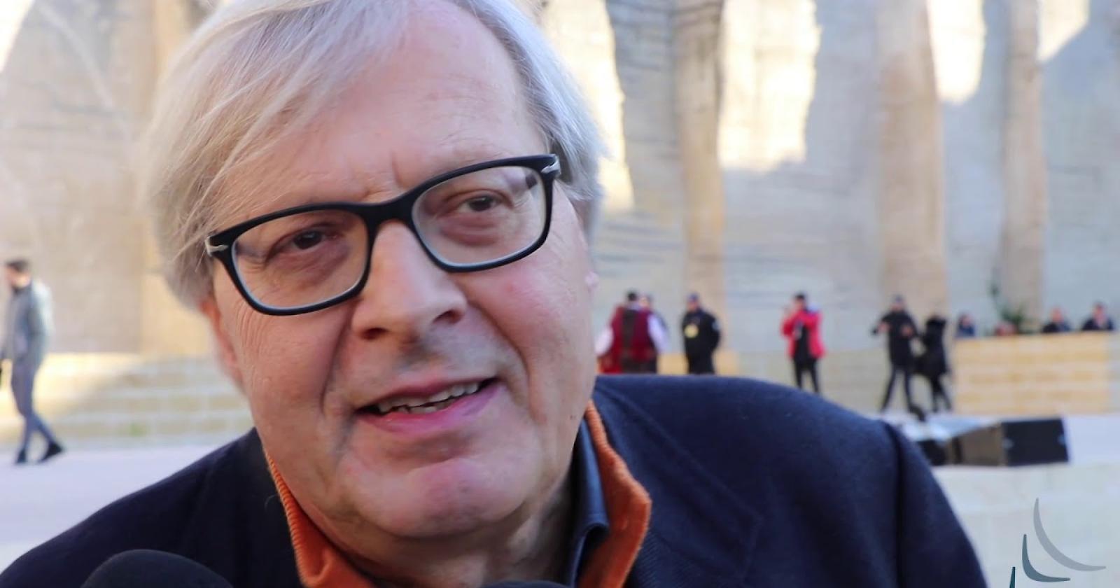 Vittorio Sgarbi ritorna a parlare della città dei Sassi: «Uno andrà per vedere Matera, non per questa carnevalata patetica, senza nessuna iniziativa che meriti di essere vista»