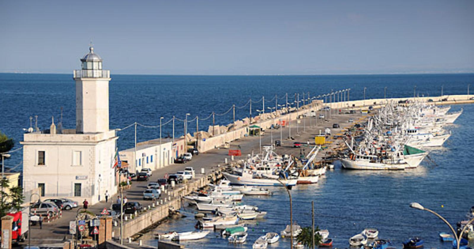 Manfredonia, pescatori contro le strette maglie della burocrazia e dell'Unione Europea