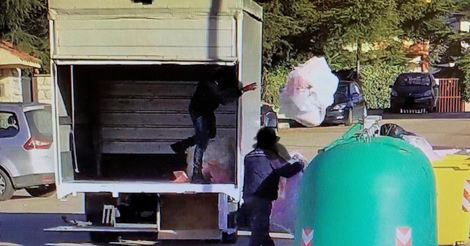 Abbandono illecito di rifiuti a Matera, multati i primi trasgressori