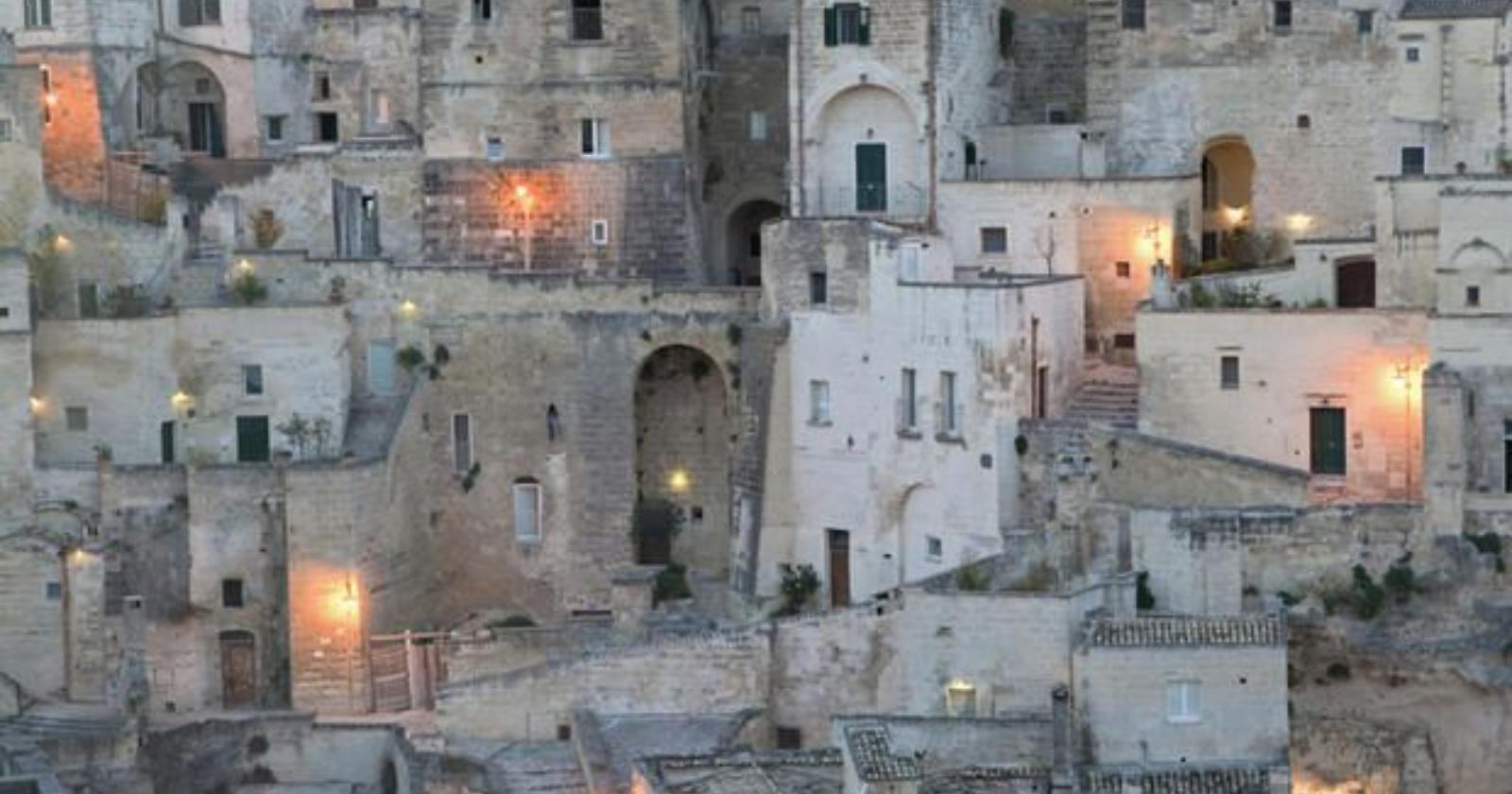 Matera, altri 17 locali destinati alle attività commerciali di vicinato nei Sassi