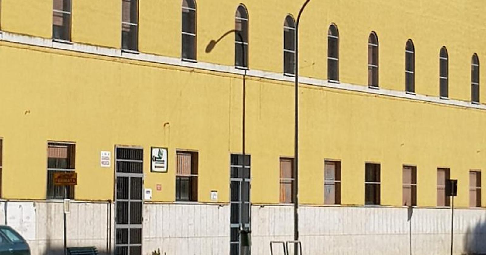 118 Borgo Incoronata, rubano e danno fuoco all'auto del dirigente della Cgil