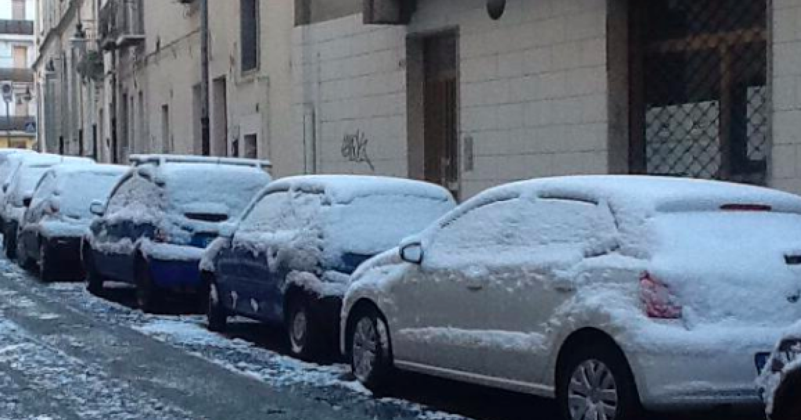 Potenza città di ghiaccio: domani scuole chiuse