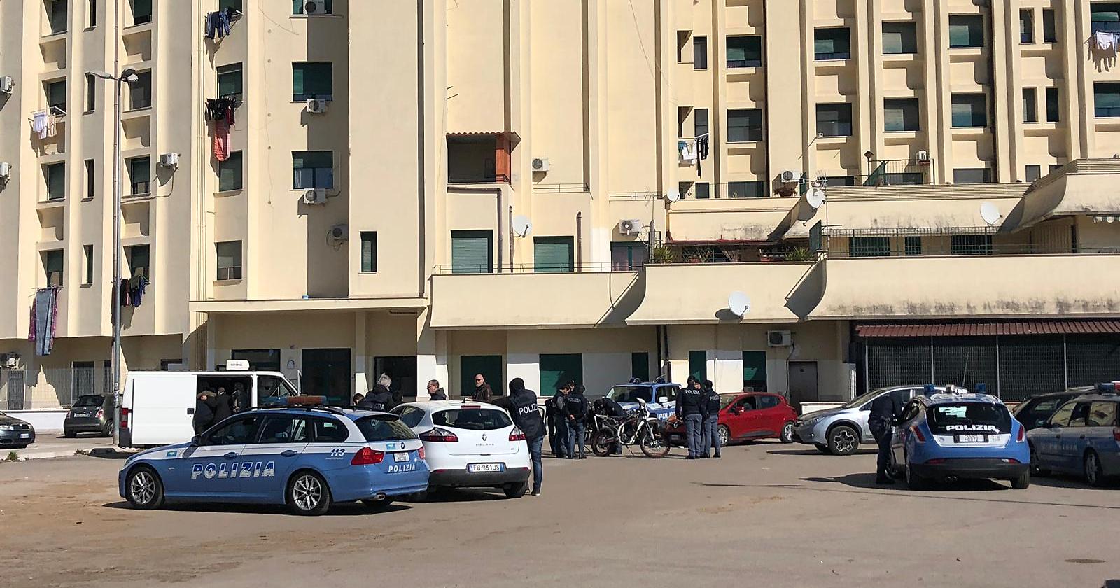 Foggia: in città perquisizioni a tappeto della polizia di Stato 