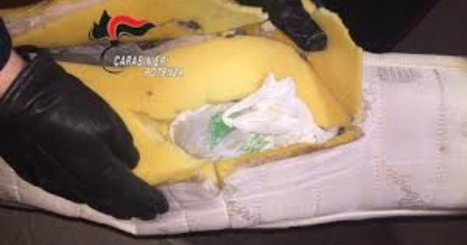 Nasconde marijuana nel materasso, arrestato 23enne nigeriano a Barile