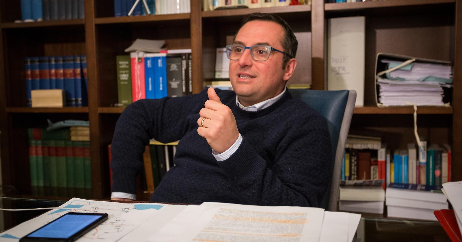Molinari: «La mia è una candidatura di discontinuità e rinnovamento nel centrosinistra unito»