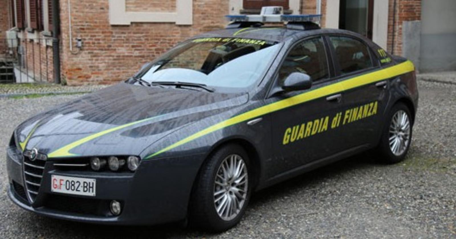 Bigiotteria e accessori pericolosi: sequestrati 120 mila articoli a Matera