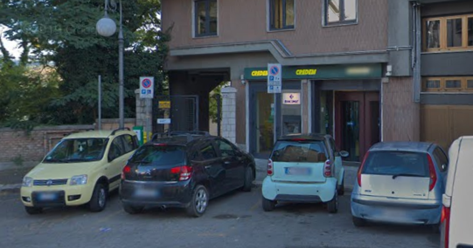 Potenza, rapina in banca in pieno centro. È allarme sicurezza