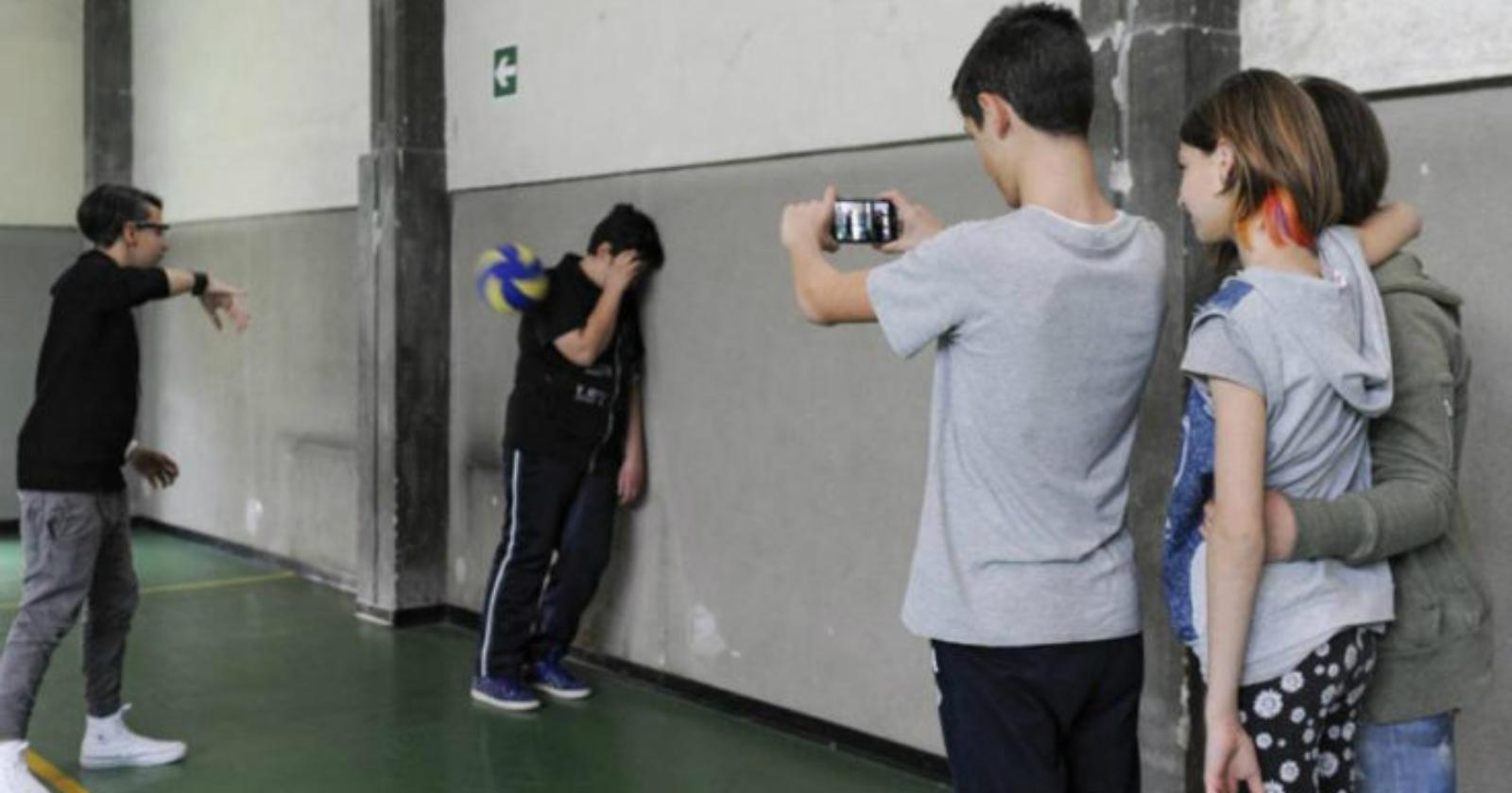 Bullismo, cyberbullismo e diritti infanzia: un incontro a Potenza