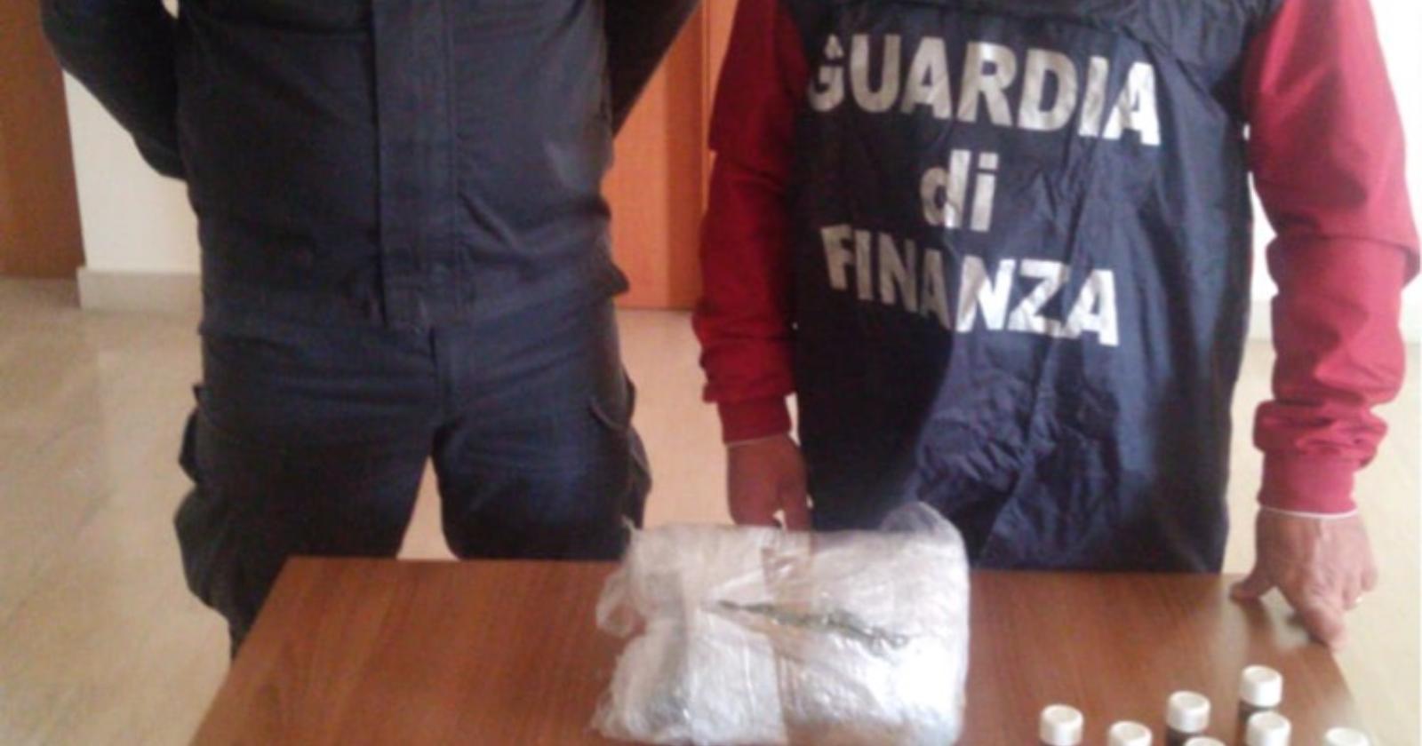 Manfredonia, nasconde in bocca dosi di cocaina: arrestato 