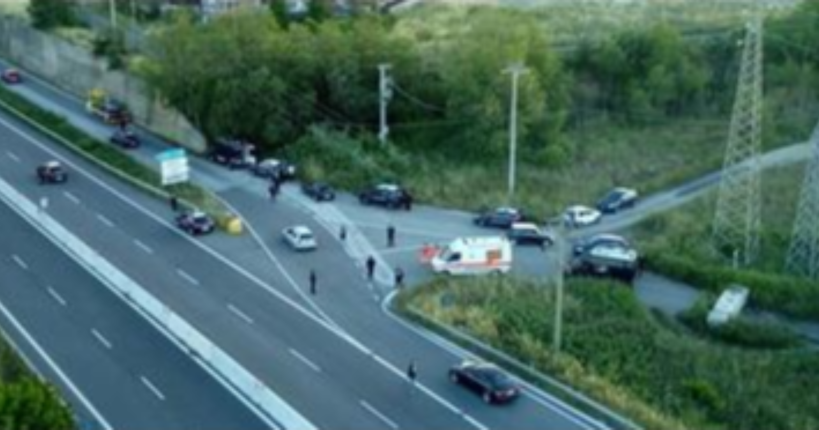 Filtraggio dei veicoli su S.S. 106 Jonica, controllati 60 automezzi dai Carabinieri