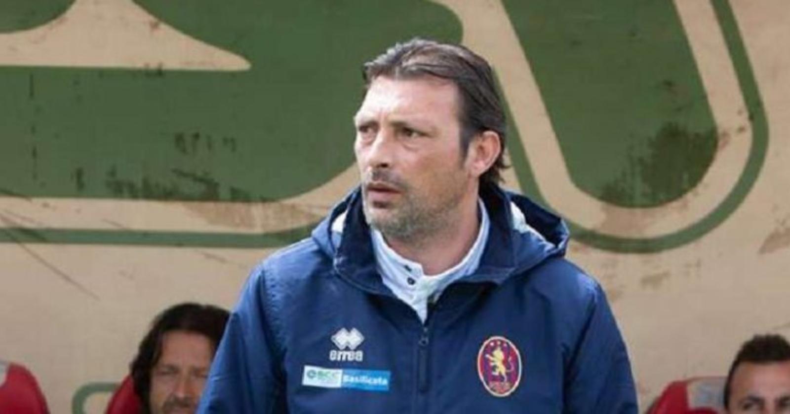 Potenza calcio, riconfermato l'allenatore Giuseppe Raffaele