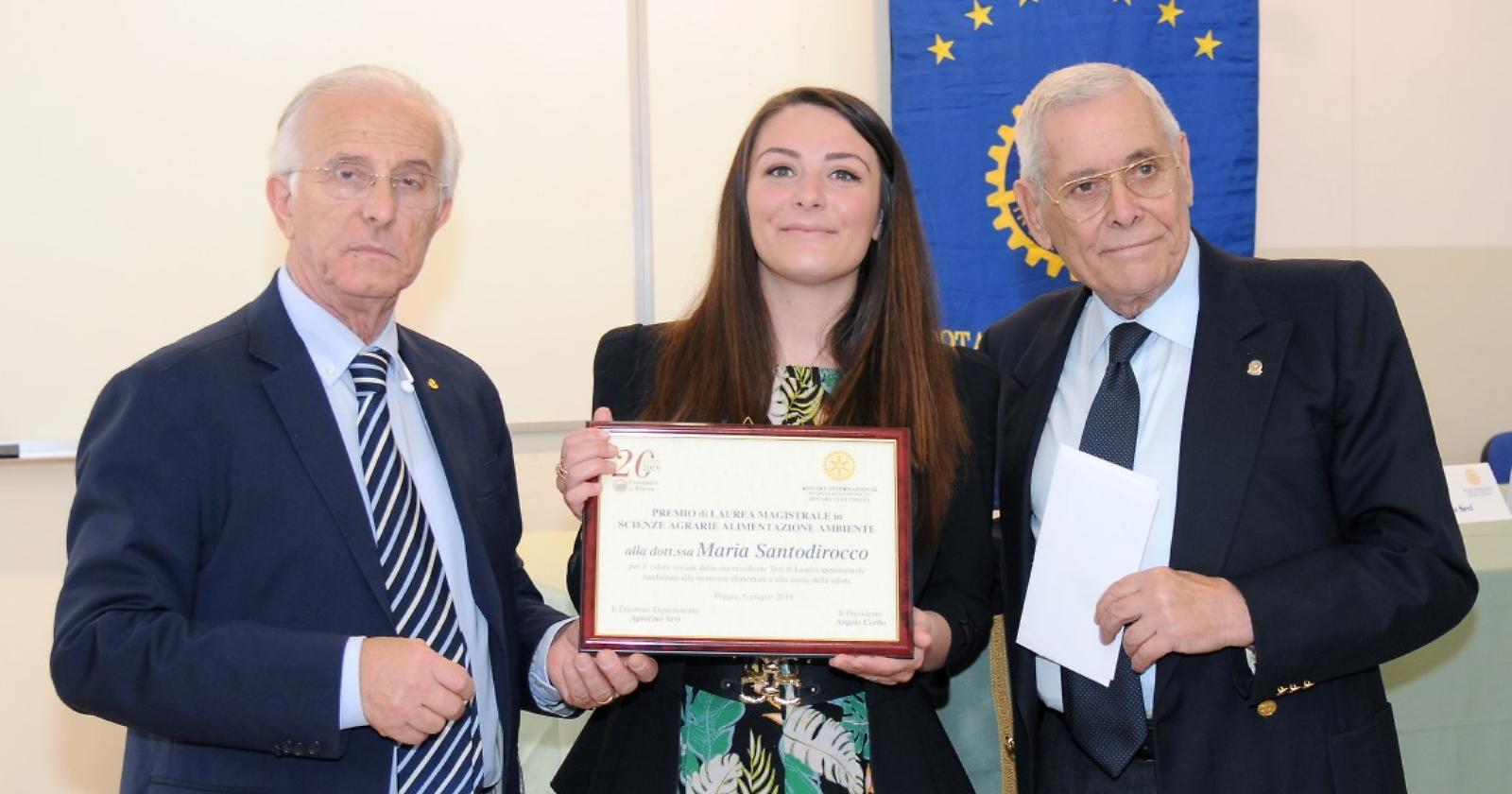 Premio di Laurea del Rotary Club a Maria Santodirocco