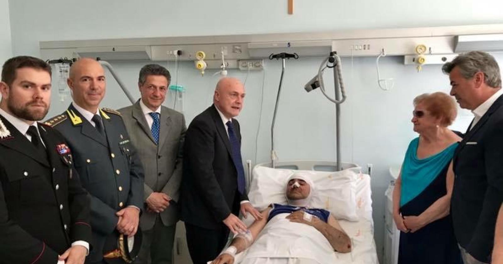 Agente polizia Locale investito: vertici istituzionali in ospedale 