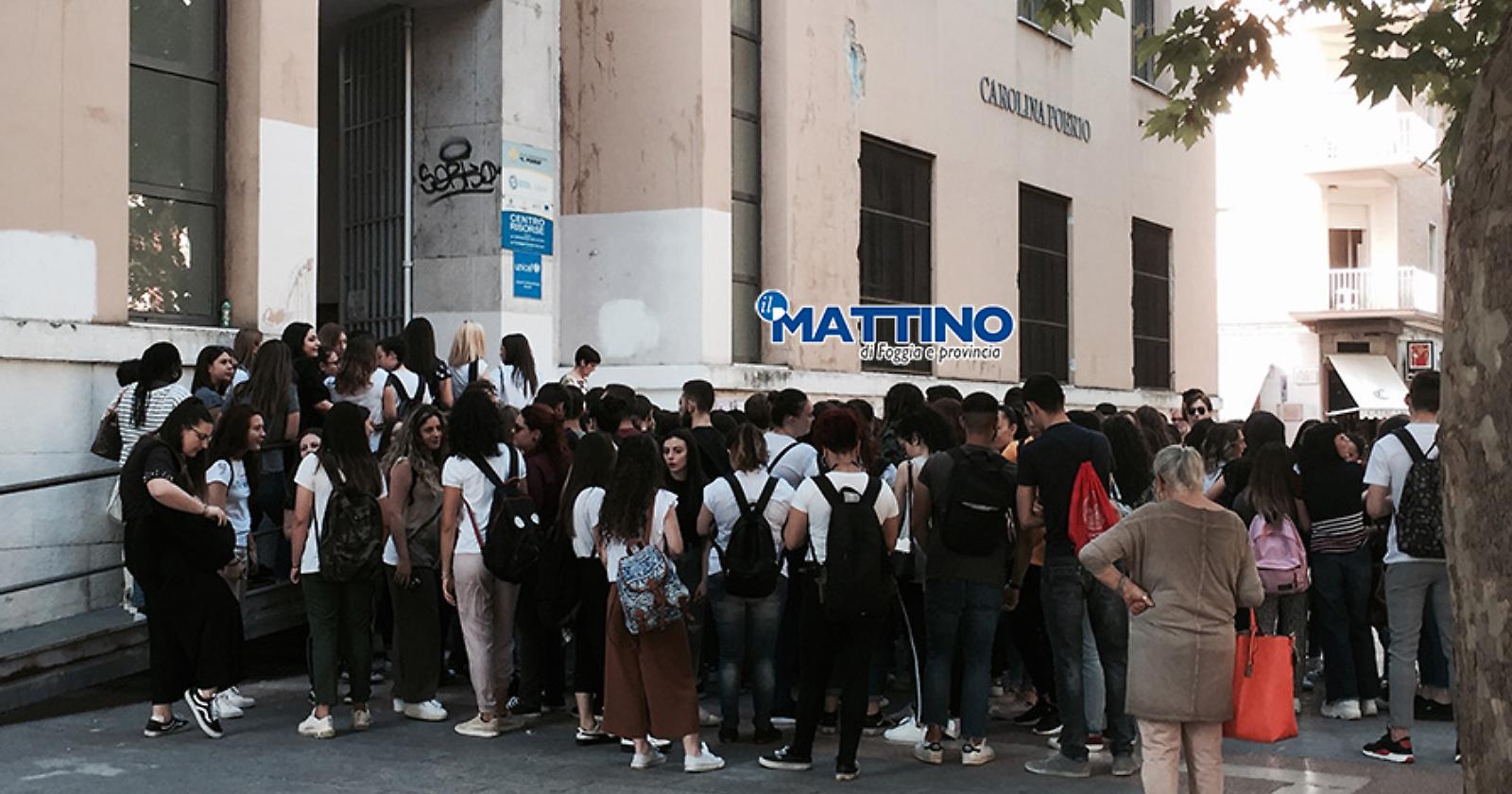 Tra "Il porto sepolto" di Ungaretti e "Il giorno della civetta" di Sciascia, la prova di 6.371  studenti foggiani all'esame di maturità