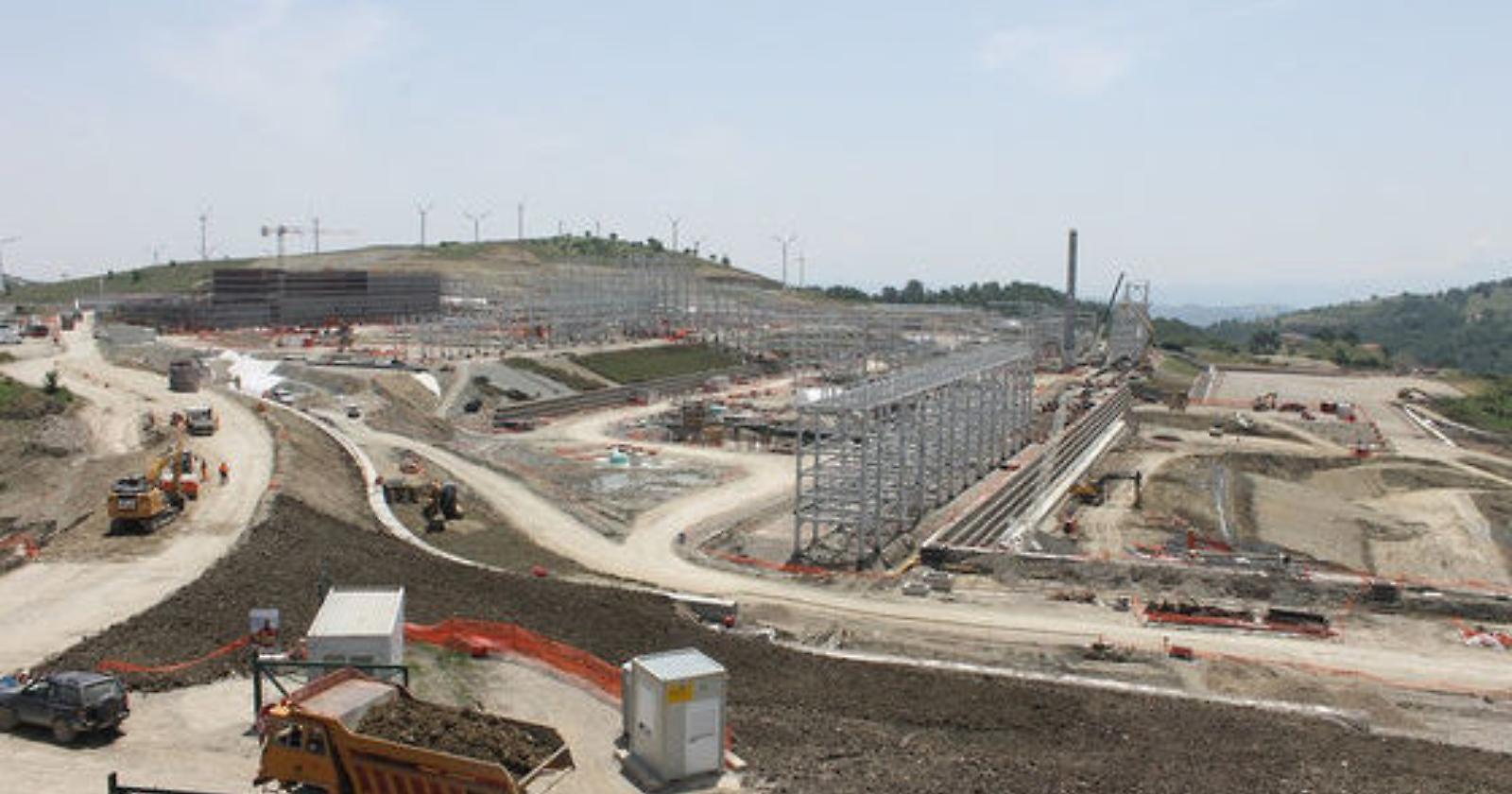 Petrolio, Cigil: "Total non avvii le estrazioni senza garantire altri investimenti"