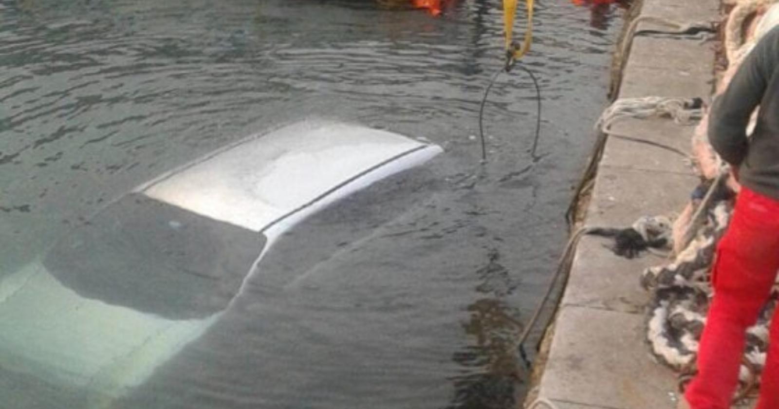 Foce Varano: auto in mare, annega 20enne