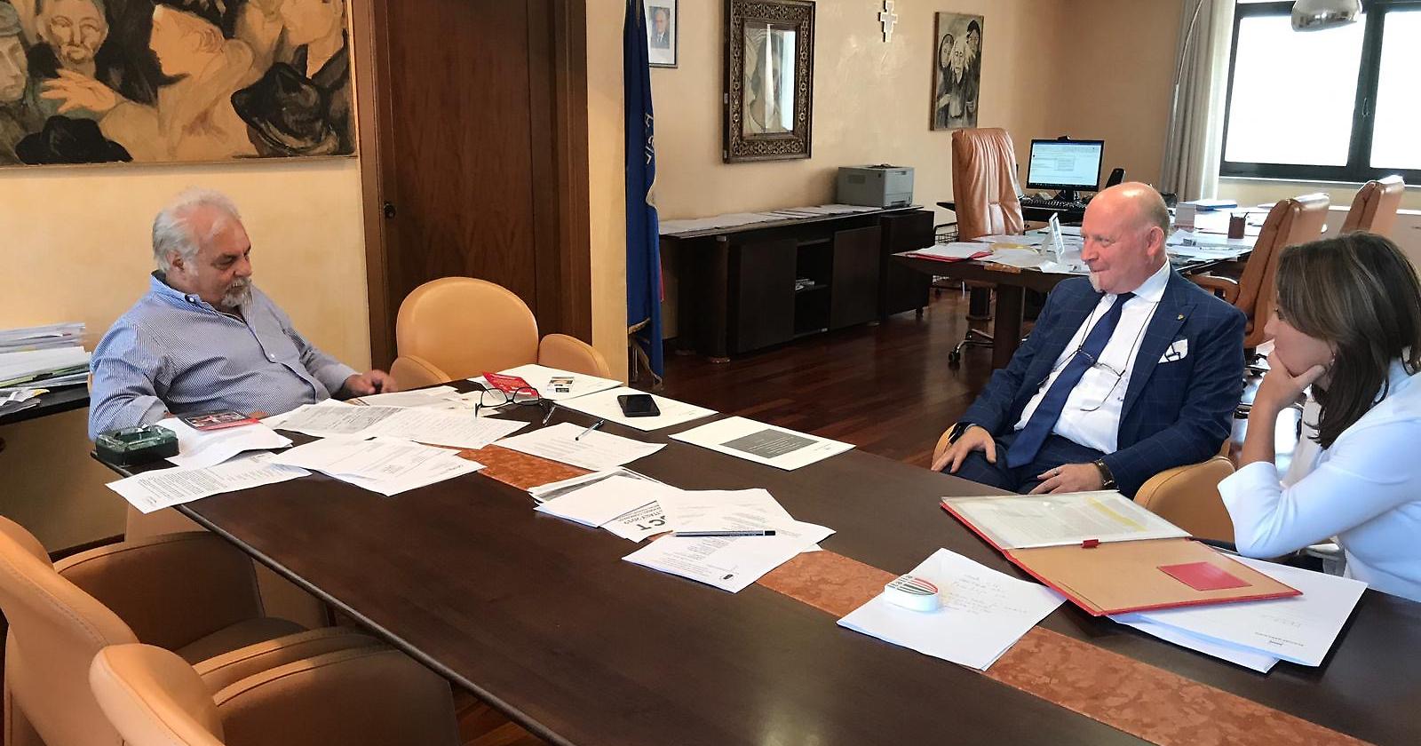 L’Ordine degli Psicologi di Basilicata incontra l'assessore alla Salute Leone