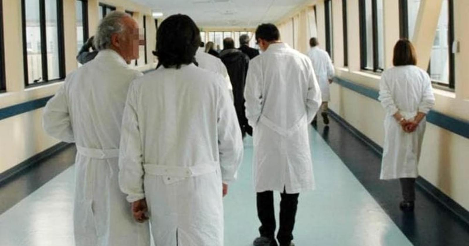 Morì al San Carlo di Potenza durante un intervento, assolti tre medici