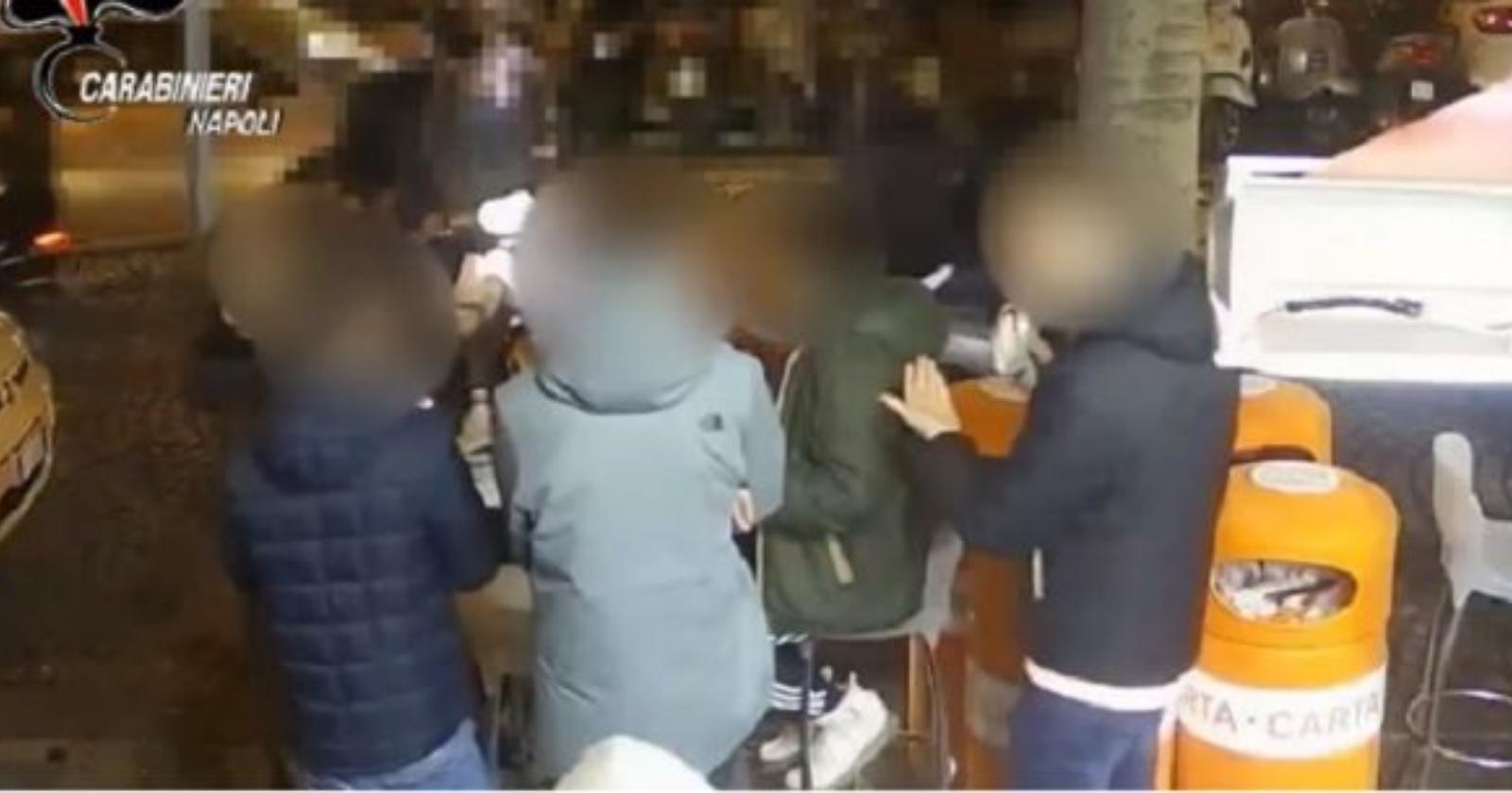 Baby gang, perché non a Foggia il "metodo" Napoli con Carabinieri e Polizia che vanno a stanarli?