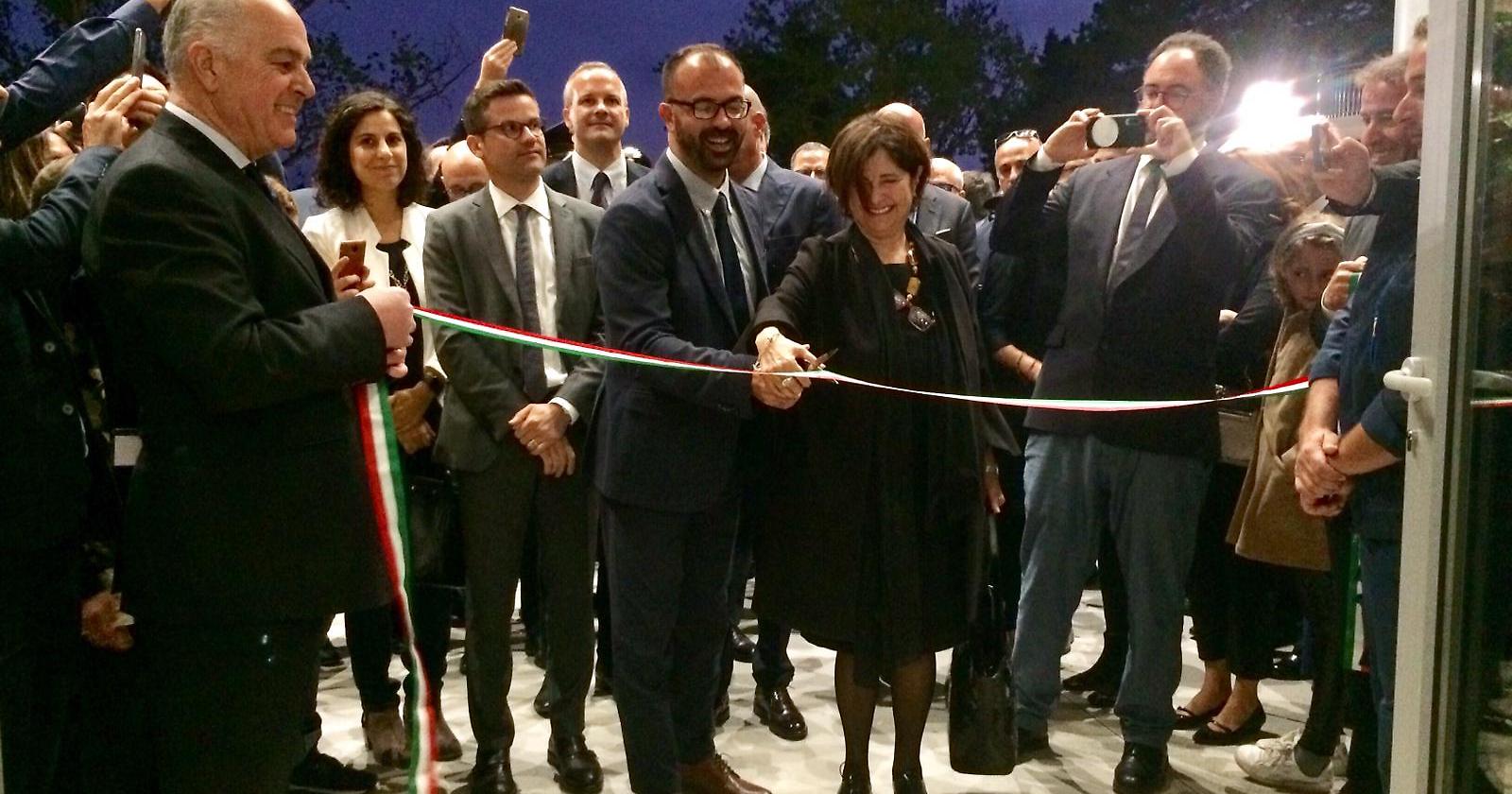 Matera, il ministro Fioramonti inaugura il campus Unibas e promette: «Nella Città dei Sassi un'Accademia delle belle arti»