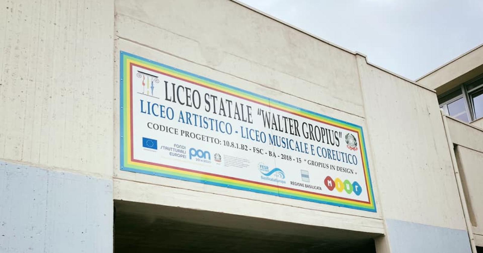 Il liceo Gropius di Potenza terzo al concorso New Design del Miur con  il plastico progettuale "Una stazione per l'irraggiungibile Matera"