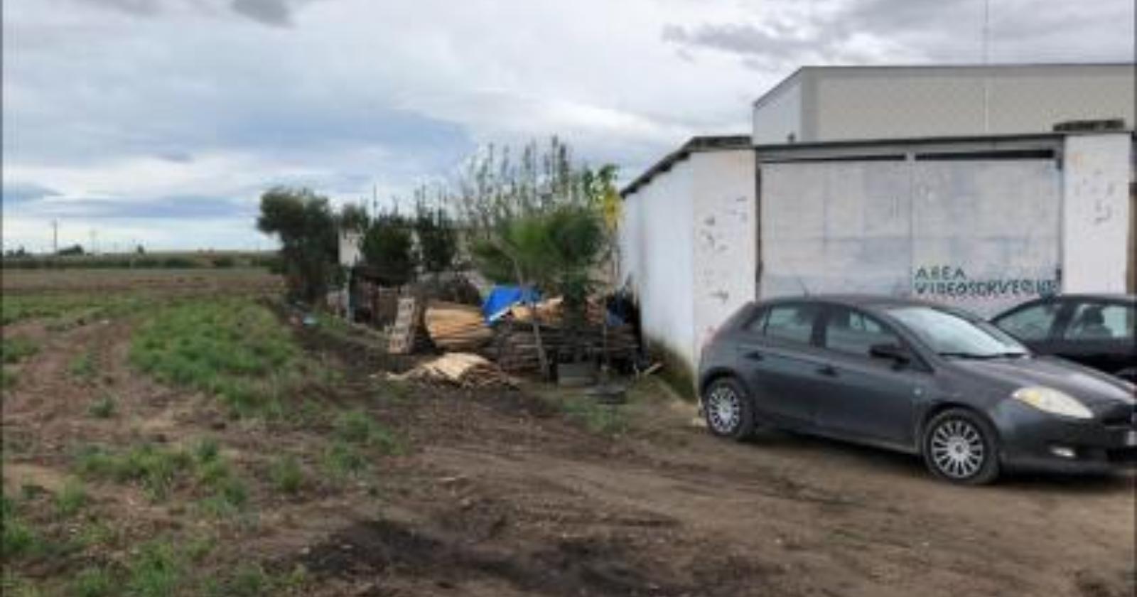 Il mistero del femminicidio - suicidio a Cerignola: anche la moglie dell'uomo in gravi condizioni