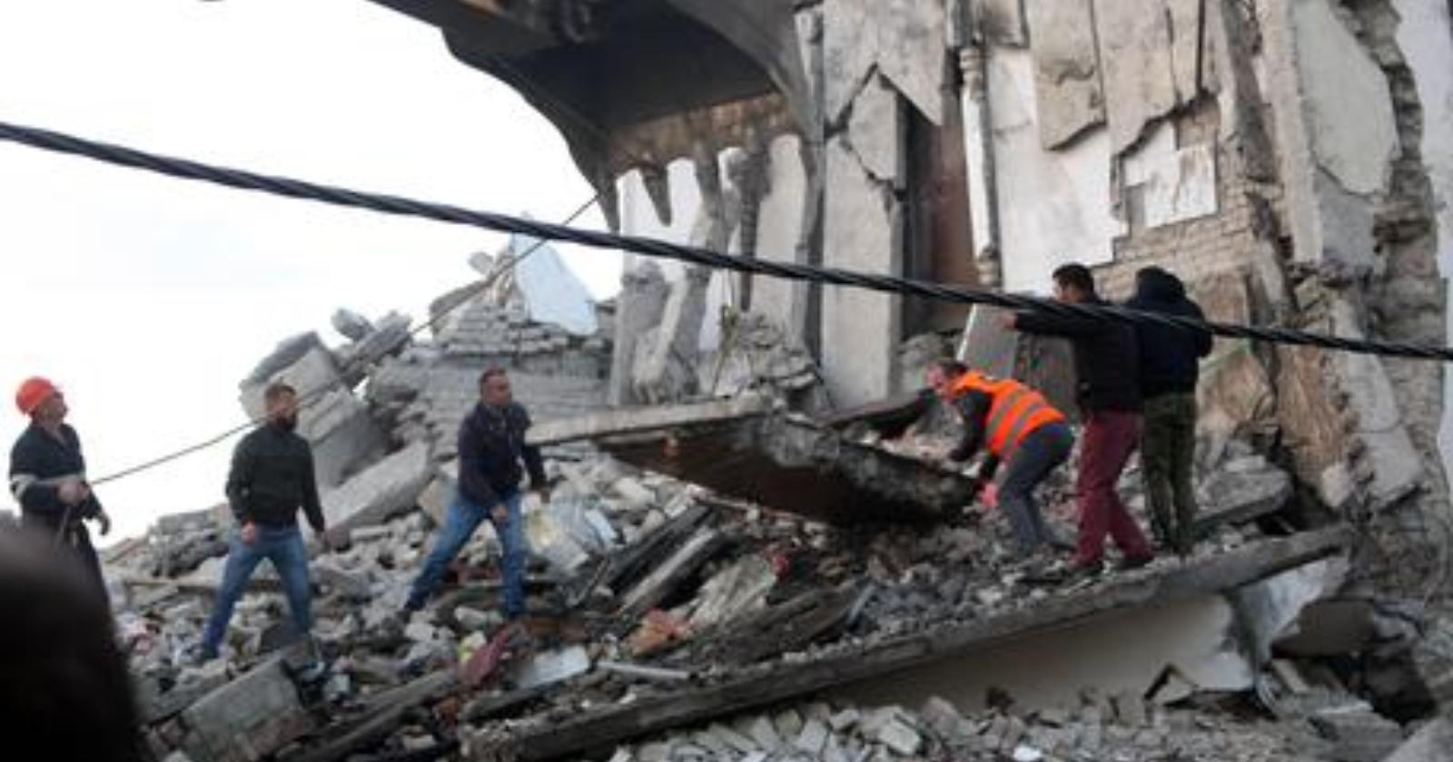 Terremoto in Albania, 50 Vigili del Fuoco in soccorso dalla Puglia: tantissimi i feriti