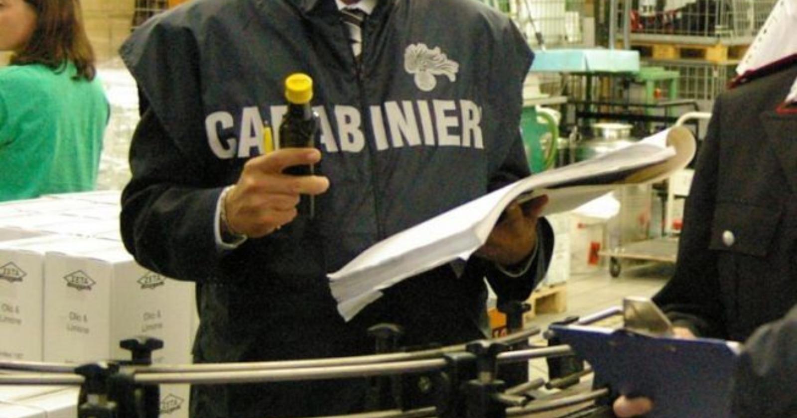 Olio di semi spacciato come extravergine, due arresti tra Firenze e Foggia